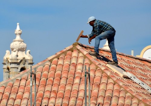 Navigating Roof Insurance Claims for Home Renovations in Mobile